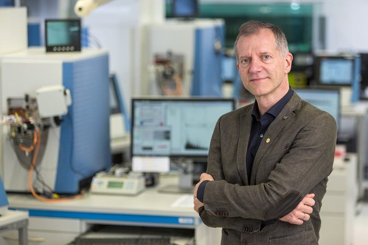 Probing the proteome at cellular scale